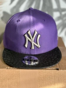 New York Yankees New Era 9Fifty Purple Black Baseball SnapBack Cap Women’s - Picture 1 of 8