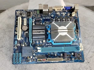 GIGABYTE GA-78LMT-S2P Motherboard AMD PHENOM II X4 940 SEE NOTES - Picture 1 of 6