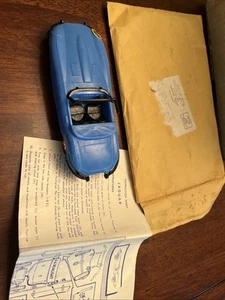 Vintage Kunststoff motorisiert blau Jaguar Post weggeschickt in Original Umschlag 1960er - Bild 1 von 4