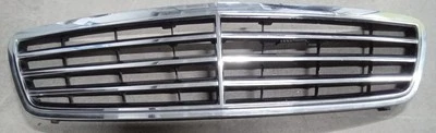 Parrilla superior delantera Mercedes Clase C C230 C320 C350 W203 2005-2007 2038800223 Foto 1 de 4