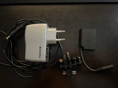 Fujifilm CP-95 DC-Kuppler für NP-95 FinePix X100T X70 X100S X100 X-S1 X30 etc. - Bild 1 von 3