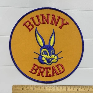 Hase Brot Kaninchenkopf Logo 6 7/8" rund bestickt Aufnäher - Bild 1 von 3