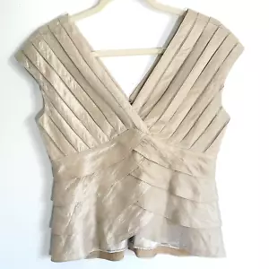 Adriana Papell Evening Essentials Top M Beige Sleeveless V-Neck Tiered Formal - Picture 1 of 12