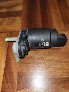 GM Windscreen Washer Pump - Bild 1 von 1