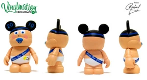 Disney Vinylmation Figur Holiday Serie 1 Baby Neujahr von Rachael Sur - Bild 1 von 1