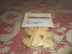 FORMATIONS F037, 1/35 M5A1/M8 SOLID ROAD WHEELS WITH IDLERS RESIN KIT - Picture 1 of 3