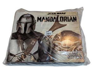 Star Wars The Mandalorian Men's 12 Days Of Socks 8 Low 4 Crew Graphic New In Box - Picture 1 of 7