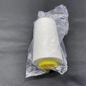 GUTERMANN Mara 100 Tex 30 100% POLYESTER, REGULAR SEWING THREAD 5000m White - Picture 1 of 5