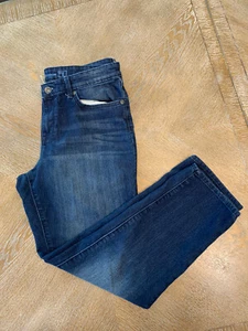 Sonoma Women's Denim Boyfriend Pants Sz 12 Waist 34”, Inseam 27” Tapered - Picture 1 of 7