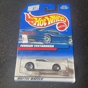 🔥 Hot Wheels 1996 Ferrari Testarossa #497 blanco ruedas de 5 radios nuevo en tarjeta🔥 - Imagen 1 de 6