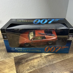 AUTOart 1/18 Lotus Turbo Esprit James Bond 007 “Solo para tus ojos” - Imagen 1 de 24