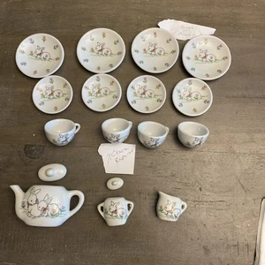 17 -Piece Bunny Rabbit Garden Party Tea Set Easter Clean See Pics One Cup Glued - Picture 1 of 24
