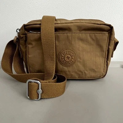Bolso Bandolera Kipling Ligero Bronceado Correa Ajustable Viaje NUEVO SIN Dije Foto 1 de 4