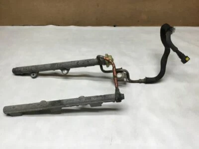 LEXUS RX400H HYBRID 2006 3,3 L V6 RIEL DE COMBUSTIBLE FÁBRICA Foto 1 de 4