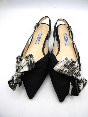 Sandálias PRADA de couro preto e cetim biqueira pontiaguda slingback plana arco tamanho 35 display - Imagem 1 de 4