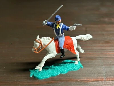 Timpo US 7th Cavalry Mounted - White Gloves Conversion - Wild West - 1970's - image 1 of 3