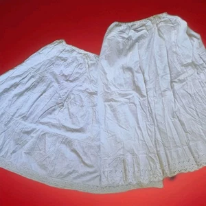 Two Vintage Petticoats One With lace Trim Both With Elasticated Waist - Picture 1 of 17
