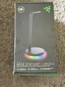 Razer Base Station V2 Chroma - RGB Headset Ständer mit USB Hub - Originalverpackt - Bild 1 von 2