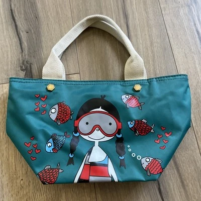 RARO Marc By Marc Jacobs MISS MARC GIRL Nylon Mini Bolso Forrado Cremallera Top Teal Fish Foto 1 de 4