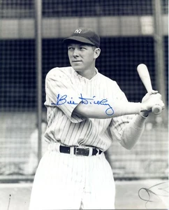 BILL DICKEY NEW YORK YANKEES HALL OF FAME #8 AUTOGRAPHED 8 X 10 PHOTO JSA - Picture 1 of 1