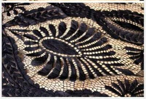 French Eyelash lace fabric Soft Large Leaf Pattern Wedding Chantilly lace Fabric - Picture 1 of 12