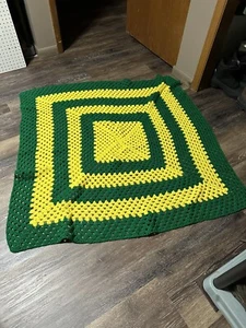 Manta afgana vintage de ganchillo hecha a mano 52" X 52" - Imagen 1 de 1