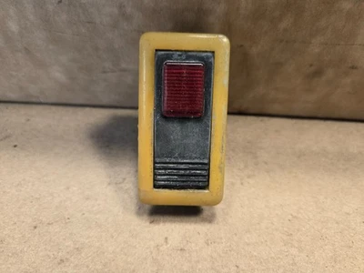 Interruptor de luz de retención de freno MG MGB Midget 39212 Foto 1 de 4