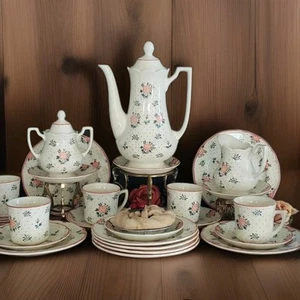 Johnson Brothers Monticello Set of 27 - Picture 1 of 10