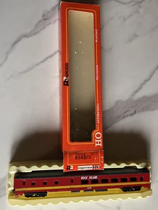 HO Scale Rivarossi 6582/0 1930's Rock Island 425 Diner Passenger Train Car RTR - Picture 1 of 16