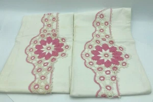 Juego De Colección De Dos Fundas De Almohada Off-White Rosa Floral Crochet - Imagen 1 de 12