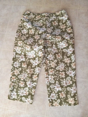 Pantalones Chaus Floral Capri Cremallera Lateral Talla 6 Foto 1 de 3