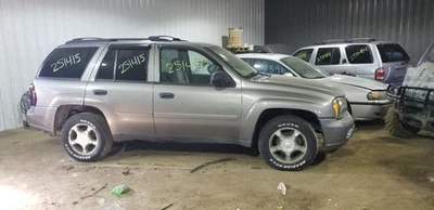 Vidrio trasero con tinte de privacidad Opt AJ1 compatible con 02-09 ENVOY 2116648 Foto 1 de 4