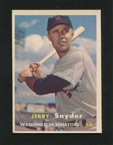 #22 JERRY SNYDER, Senators - 1957 Topps: EX-MT, o/c, Great Color, Focus 200652e - Picture 1 of 3