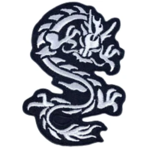 Tatuaje tribal dragón motociclista costura bordada/hierro en parche insignia - Imagen 1 de 2