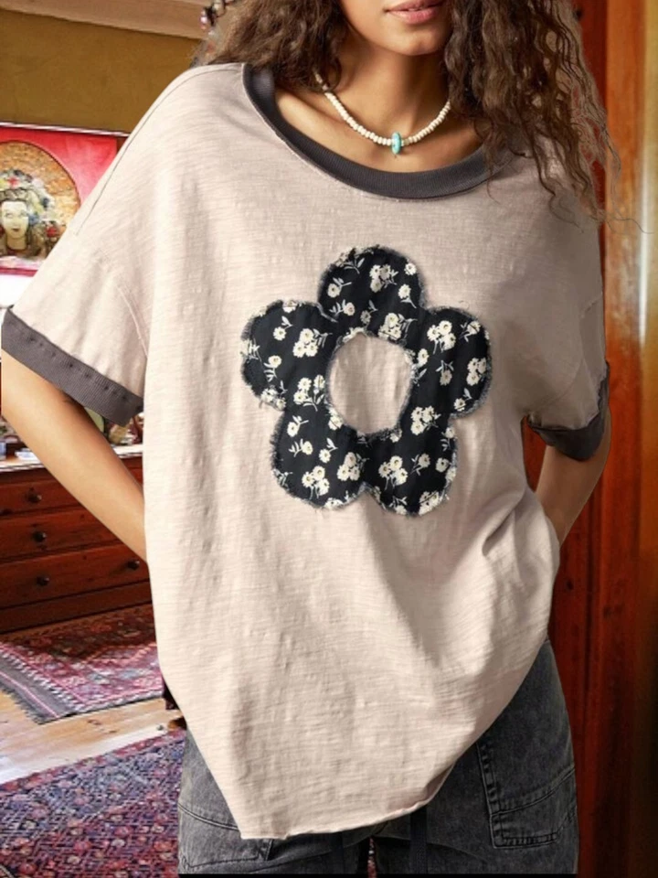 Free People 米色/黑色花朵拼布波西米亚 T 恤棉衬衫上衣 Xl  — 第 1/4 张图片