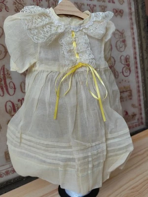 Robe voile de coton pour POUPEE ancienne_No Jumeau - Photo 1/4