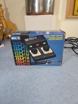 Transformador Controlador Tren Modelo 2800 Doble Potencia MRC Tech II - Usado Probado Foto 1 de 4
