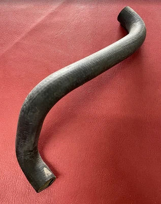 Mercedes-Benz Heating Water Connecting Hose (X2)- 123-832-10-94 -For 240D & 220D - Image 1 of 3