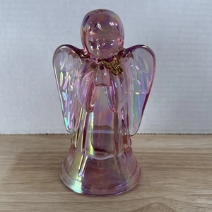 Ángel de oración iridiscente de vidrio artístico rosa Fenton vintage con mariposa dorada - Imagen 1 de 6