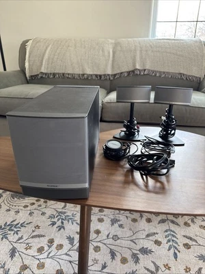 Sistema de altavoces multimedia Bose Companion 5 color plata/grafito - ¡Probado! Foto 1 de 4