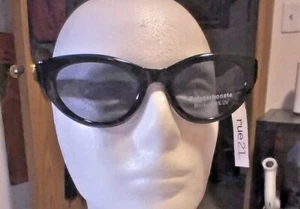 Rue 21 Sunglasses Black Cat-Eye Mild Shaped Polycarbonate 100% UV protection NWT - Picture 1 of 10