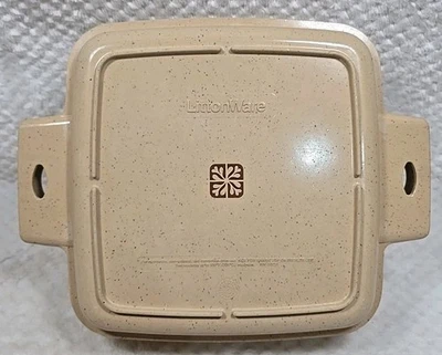 LittonWare Microwave Cookware 1.5 QT  Casserole Square Dish 39272 with Lid 39271 - Image 1 of 3