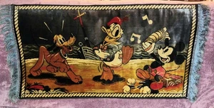 Early Disney very clean Mickey Pluto and Donald Italian tapestry great color - Picture 1 of 6
