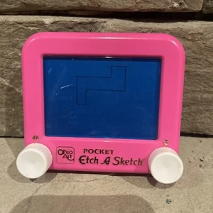 VINTAGE ETCH A SKETCH Pink with Blue Screen OHIO ART Pocket Travel Size WORKS - Picture 1 of 3