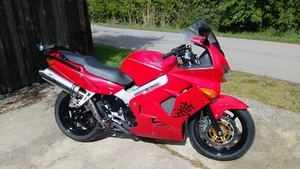 Honda vfr 800 fi gen5 SOLD - Picture 1 of 21