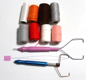 Pretty Punch Dial-A-Loop Needle Punches with Threader and 8 Yarn Thread Spools - Picture 1 of 5