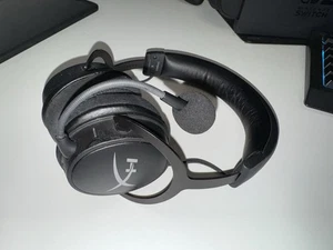 Wireless HyperX Cloud Gaming Headset Schwarz - Bild 1 von 3