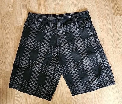 Pantalones Cortos Burnside Para Hombre Talla 36 Bolsillos Cortados Negro Blanco Rayas  Foto 1 de 4