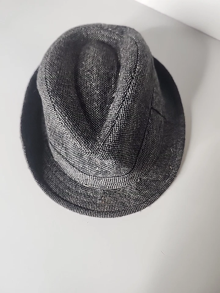 Kids Wool Blend Hat Sz Sm Top Cap Grey  - Image 1 of 4