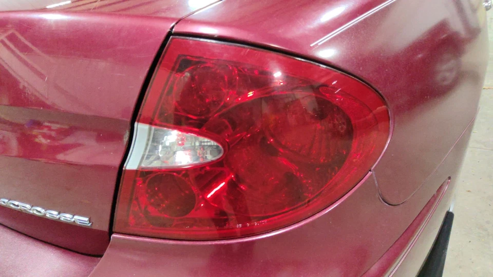 05-09 Conjunto de luz trasera de pasajero derecho Buick Lacrosse OEM Foto 1 de 1